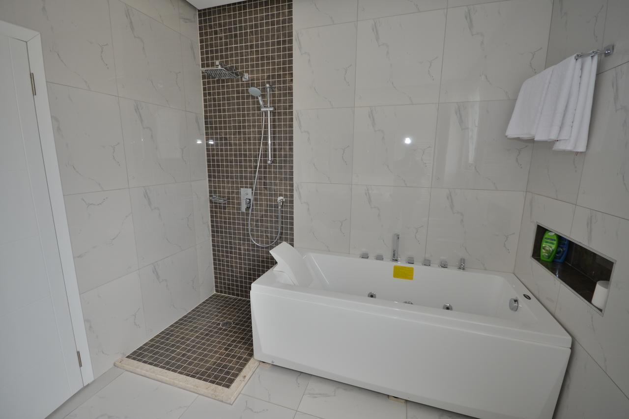 Hotel Veri Peshkopi Extérieur photo