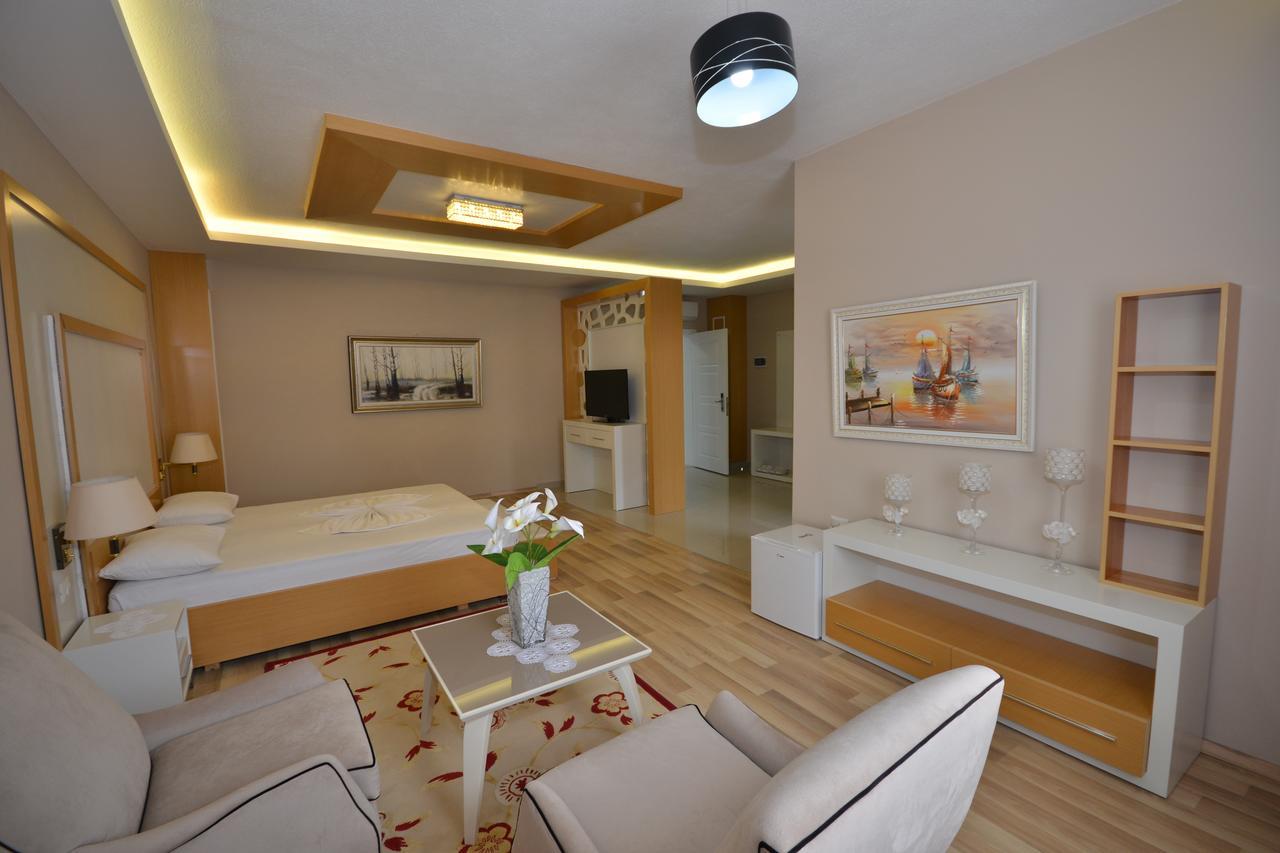 Hotel Veri Peshkopi Extérieur photo