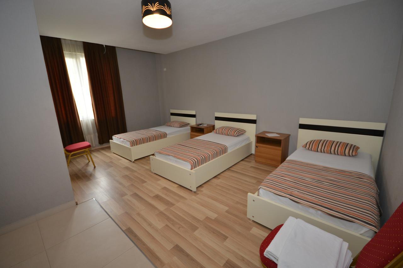 Hotel Veri Peshkopi Extérieur photo