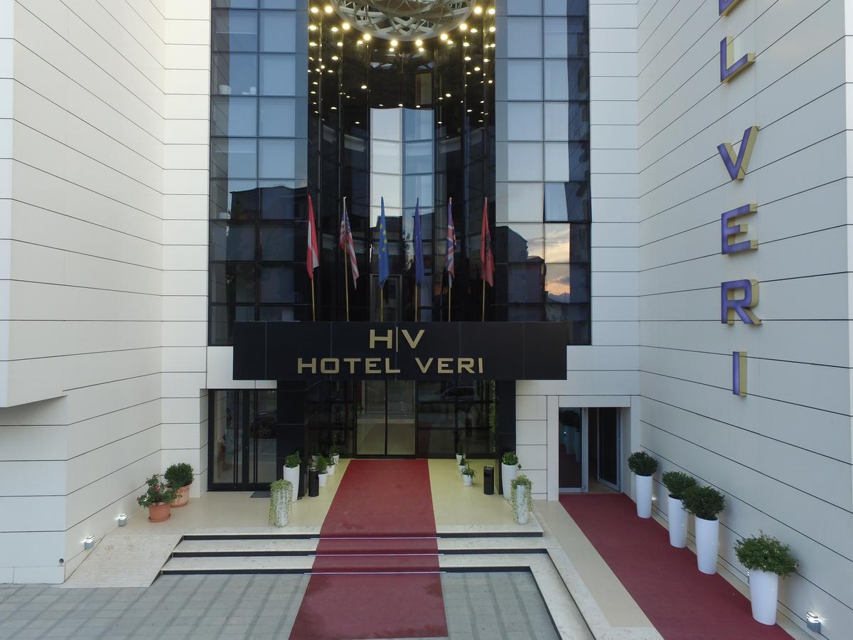 Hotel Veri Peshkopi Extérieur photo